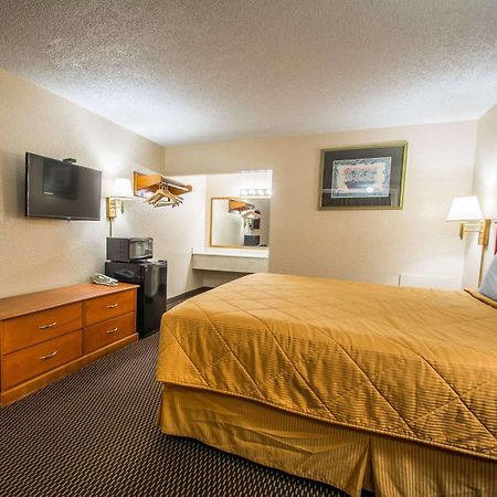 Rodeway Inn Fort Pierce I-95 Exterior foto
