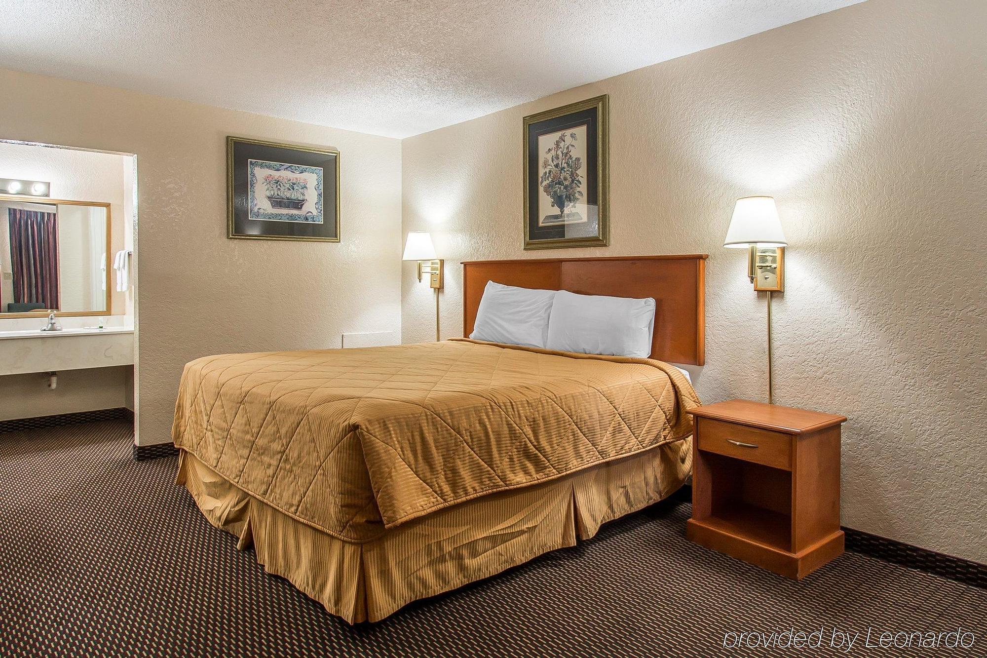 Rodeway Inn Fort Pierce I-95 Exterior foto